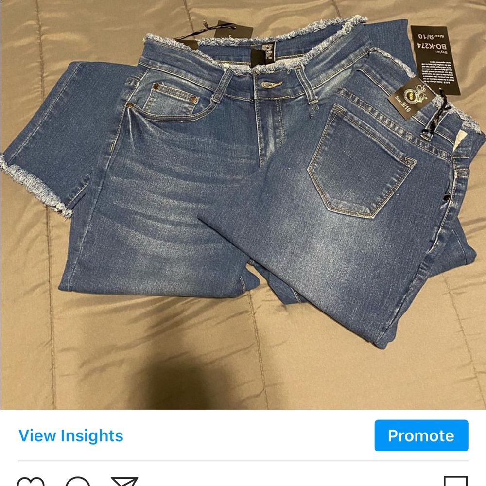 Jeans
